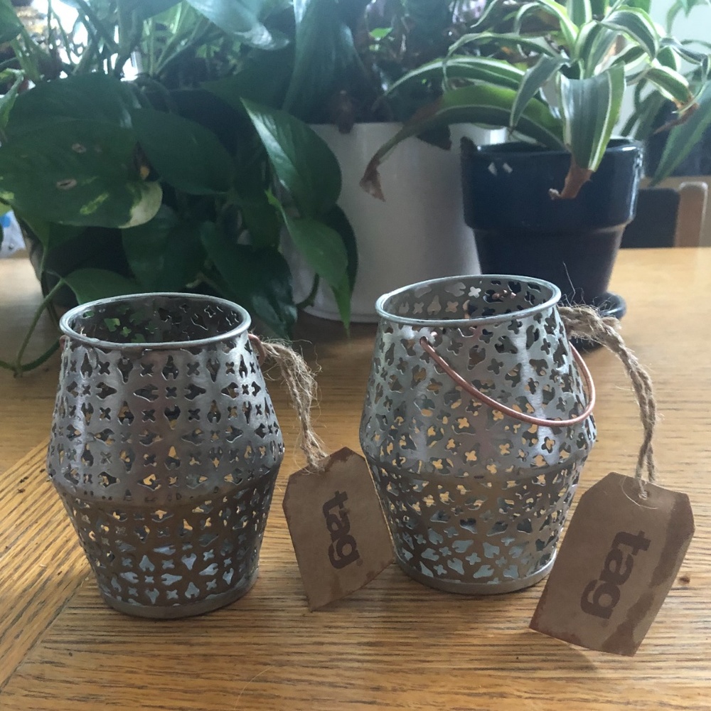 Mini Noida Lanterns